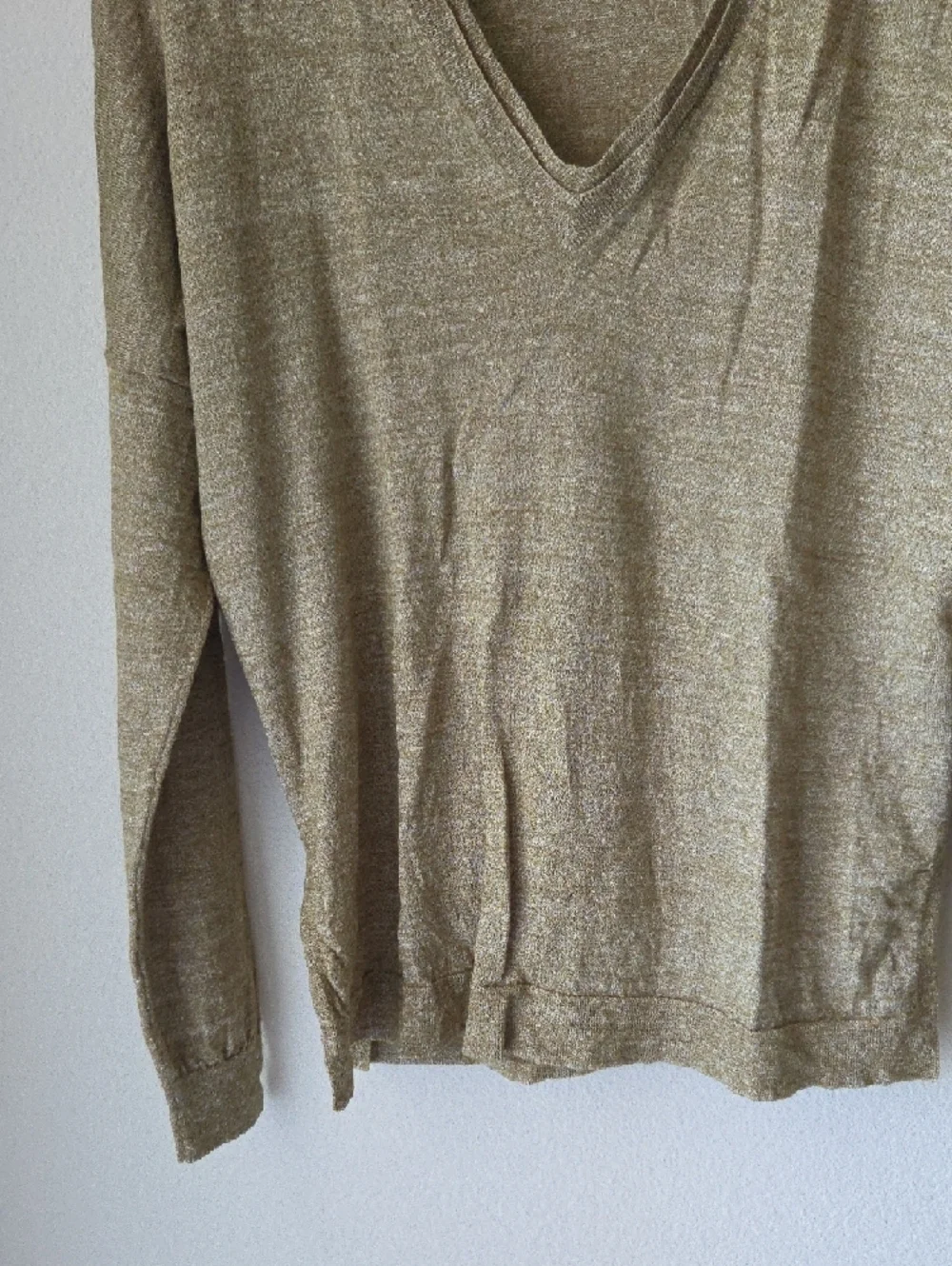 J. Crew Merino Wool Linen Blend V-Neck Sweater Light Tan Green Heathered Sz M - Picture 7 of 12